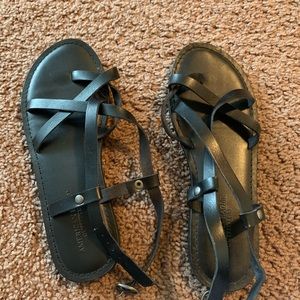 American Eagle Sandals